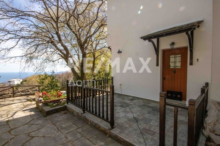 Image No.7-Propriété de 4 chambres à vendre à Magnésie