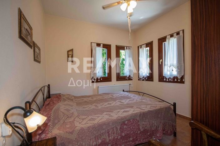 Image No.14-Propriété de 4 chambres à vendre à Magnésie