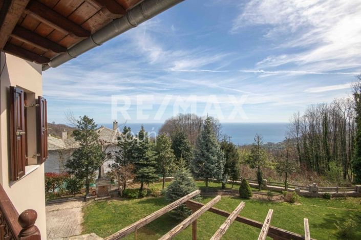 Image No.19-Propriété de 4 chambres à vendre à Magnésie