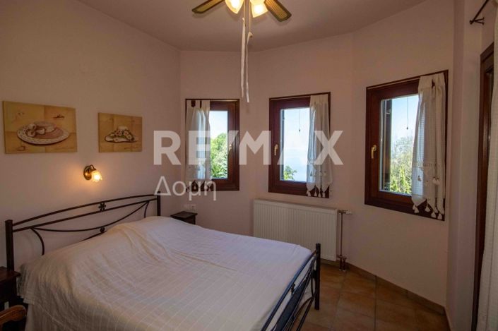 Image No.23-Propriété de 4 chambres à vendre à Magnésie