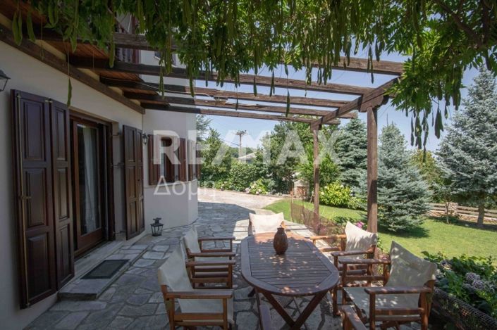 Image No.28-Propriété de 4 chambres à vendre à Magnésie