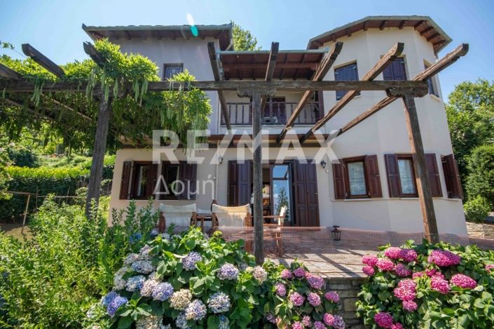 Image No.31-Propriété de 4 chambres à vendre à Magnésie