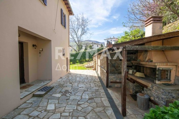 Image No.33-Propriété de 4 chambres à vendre à Magnésie