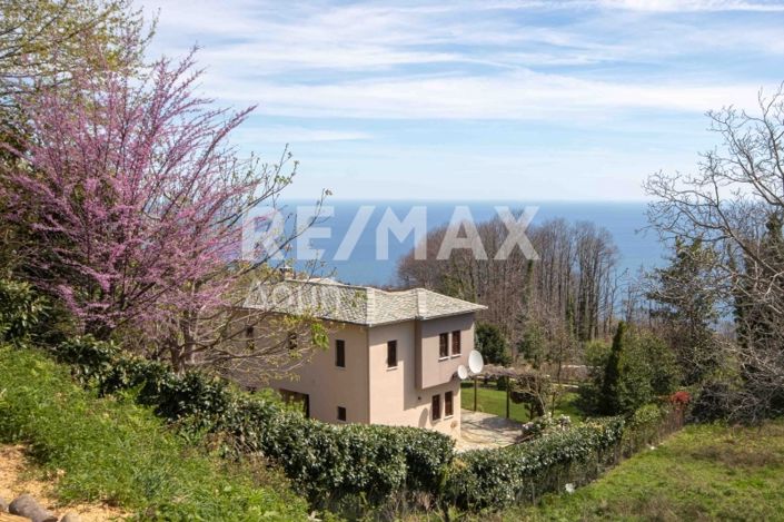 Image No.40-Propriété de 4 chambres à vendre à Magnésie