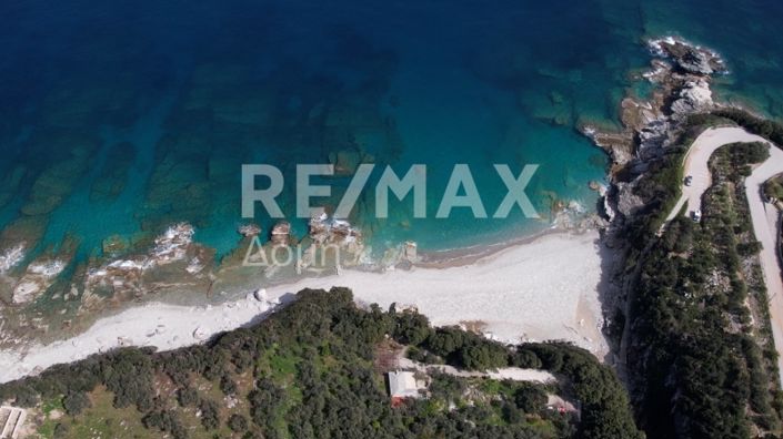 Image No.15-Propriété de 13 chambres à vendre à Kalamaki