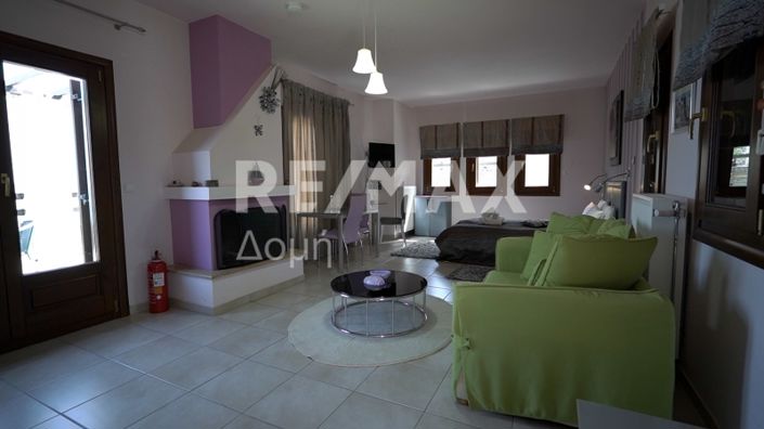 Image No.17-Propriété de 13 chambres à vendre à Kalamaki