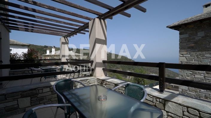 Image No.23-Propriété de 13 chambres à vendre à Kalamaki