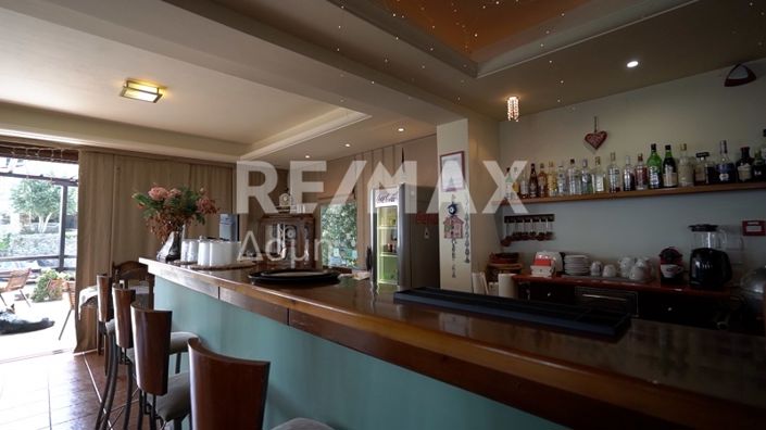 Image No.25-Propriété de 13 chambres à vendre à Kalamaki