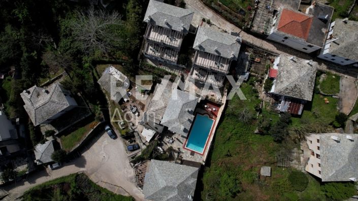 Image No.28-Propriété de 13 chambres à vendre à Kalamaki