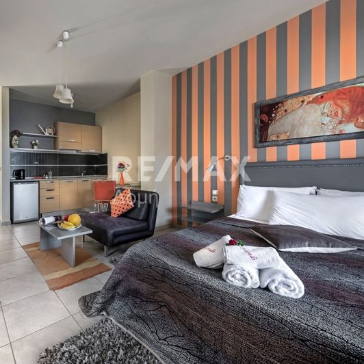 Image No.38-Propriété de 13 chambres à vendre à Kalamaki