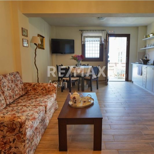 Image No.39-Propriété de 13 chambres à vendre à Kalamaki