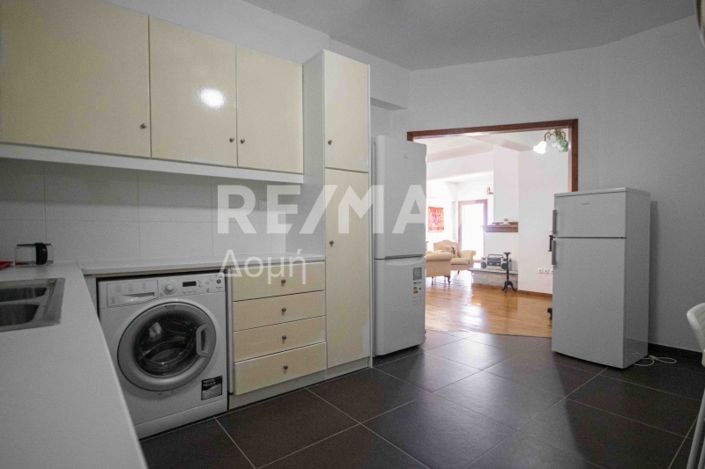 Image No.29-6 Bed Property for sale