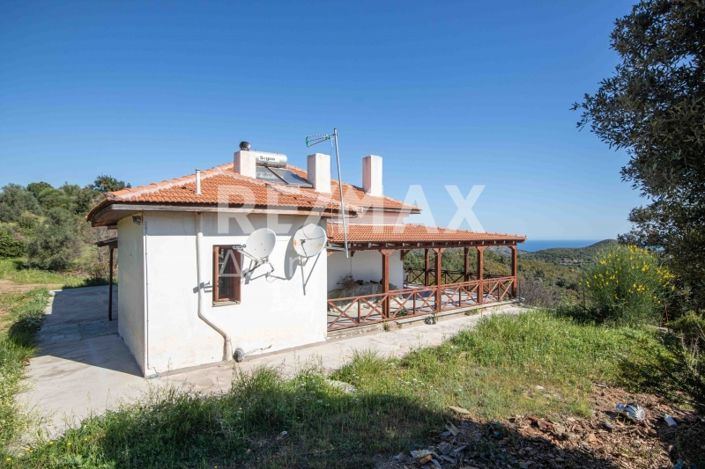 Image No.78-6 Bed Property for sale