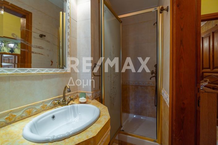 Image No.23-Propriété de 3 chambres à vendre à Center