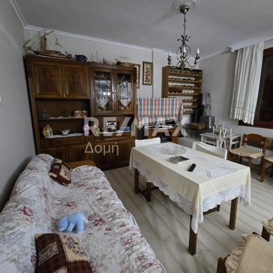 Image No.24-5 Bed Property for sale