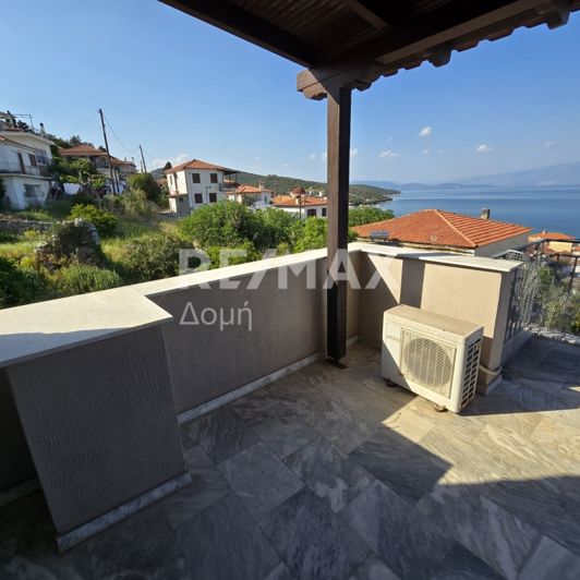 Image No.56-5 Bed Property for sale