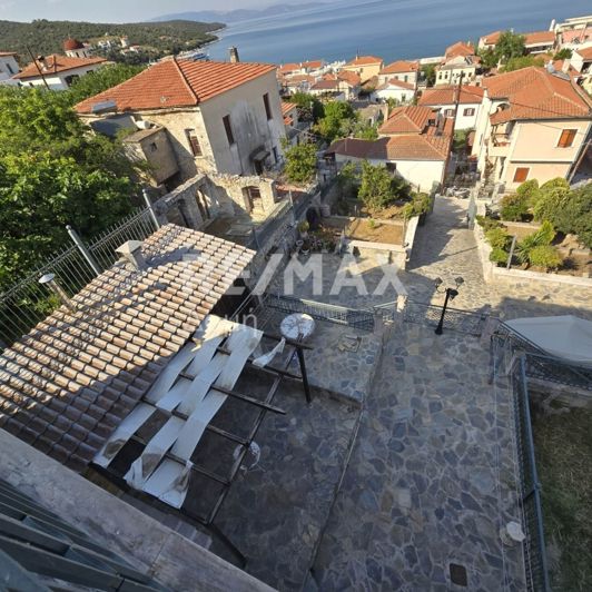 Image No.58-5 Bed Property for sale