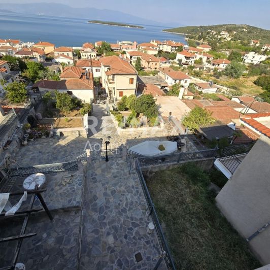 Image No.61-5 Bed Property for sale