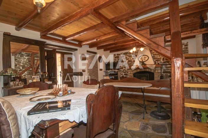 Image No.11-Propriété de 2 chambres à vendre à Magnésie