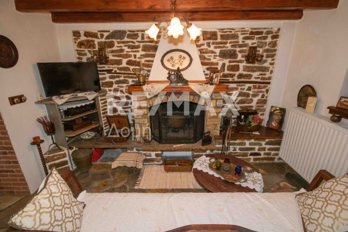 Image No.3-Propriété de 2 chambres à vendre à Magnésie