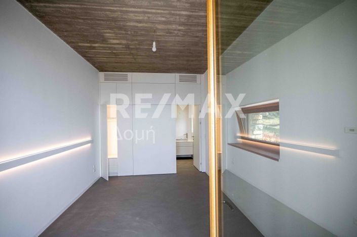 Image No.47-2 Bed House for sale