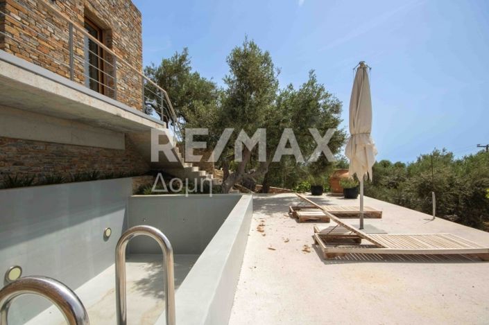 Image No.63-2 Bed House for sale