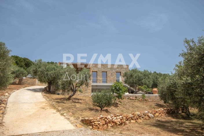 Image No.65-2 Bed House for sale