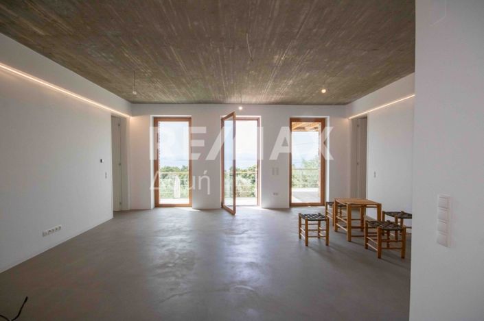 Image No.9-2 Bed House for sale