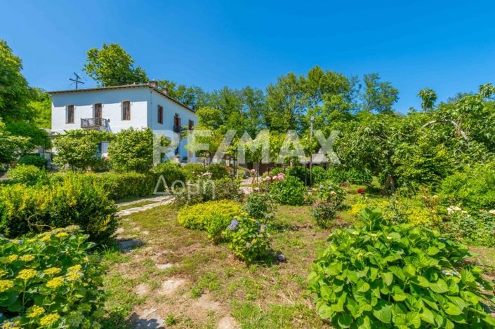 Image No.48-5 Bed Property for sale