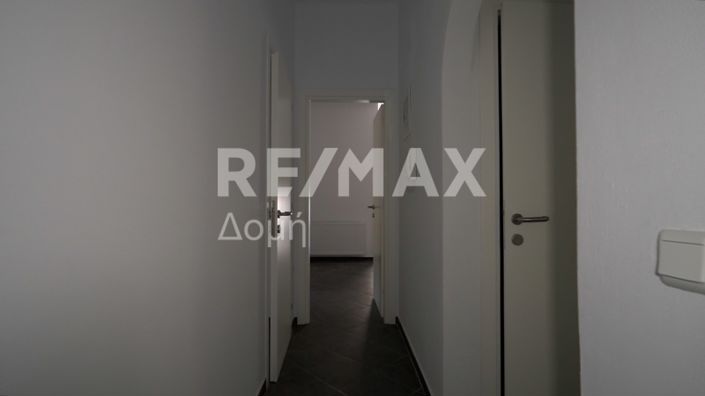 Image No.11-3 Bed Property for sale