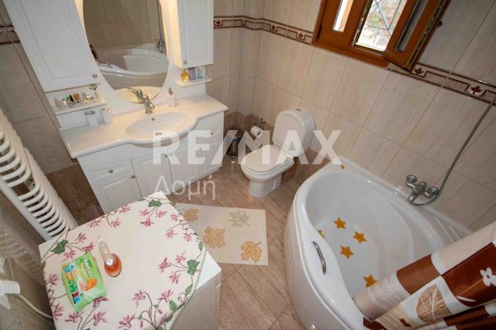 Image No.29-3 Bed House for sale