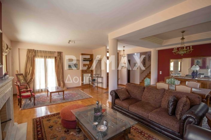 Image No.41-6 Bed House for sale