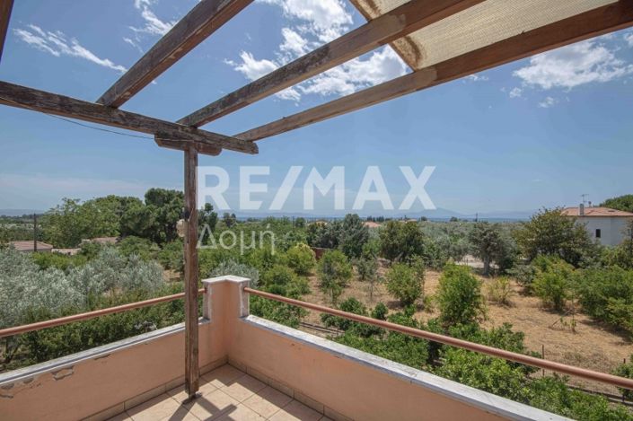 Image No.36-6 Bed House for sale