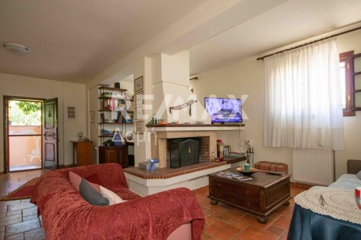 Image No.50-6 Bed House for sale