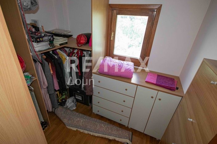 Image No.52-6 Bed House for sale