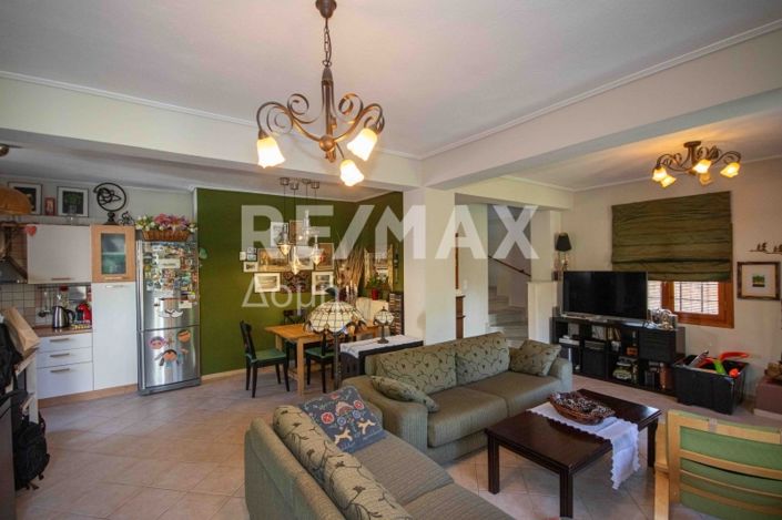 Image No.4-Maison de 3 chambres à vendre à Magnésie