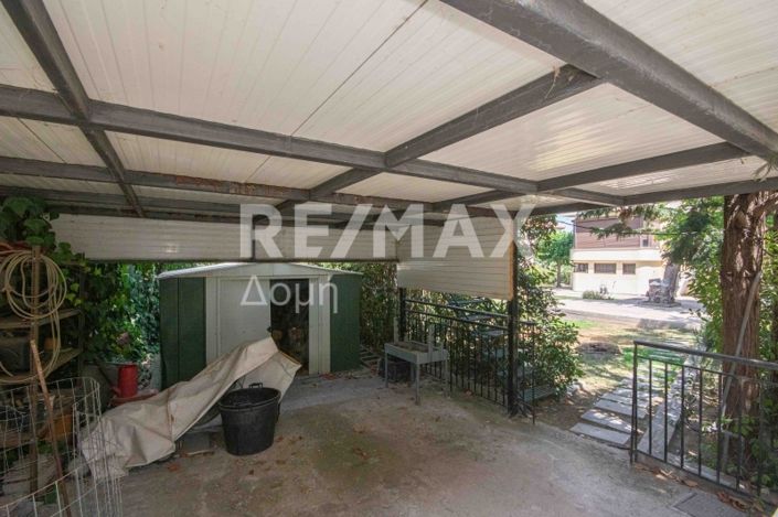 Image No.12-4 Bed Property for sale