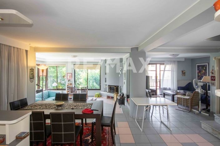 Image No.32-4 Bed Property for sale