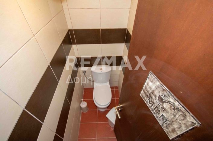 Image No.20-3 Bed Property for sale