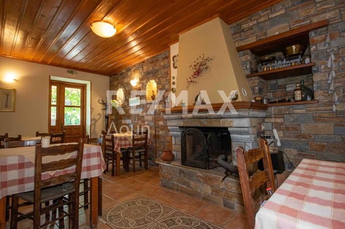 Image No.9-3 Bed Property for sale