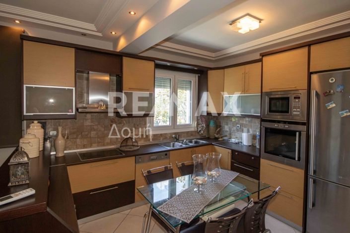 Image No.34-6 Bed House for sale