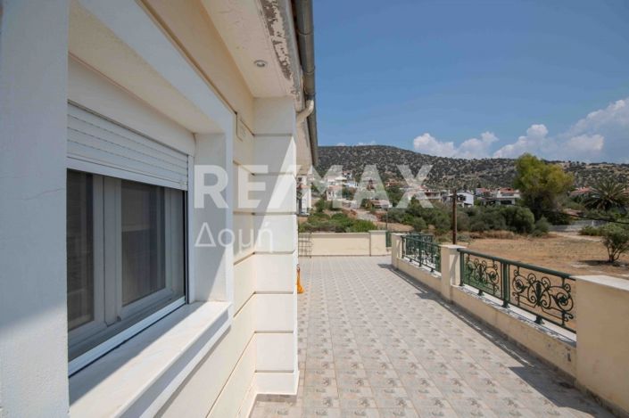 Image No.55-6 Bed House for sale