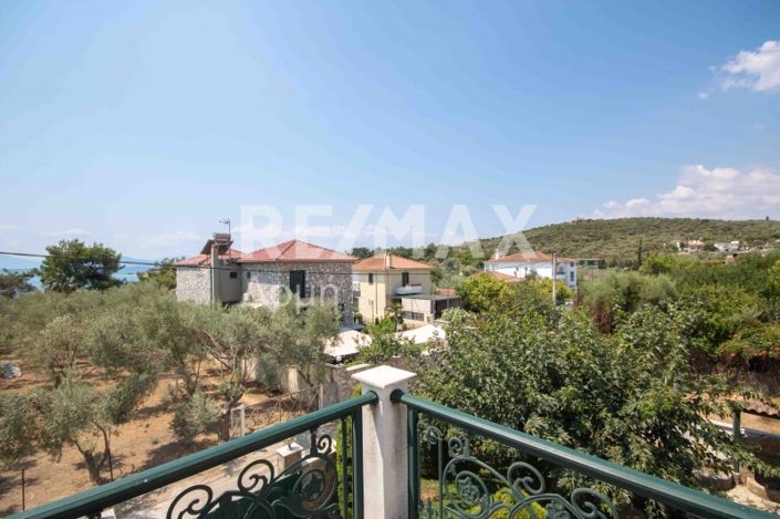 Image No.63-6 Bed House for sale