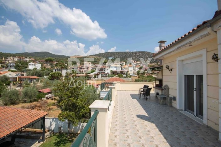 Image No.66-6 Bed House for sale