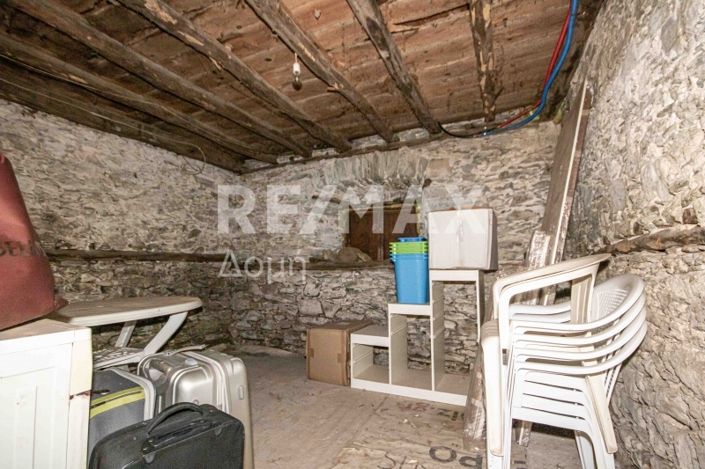 Image No.29-Propriété de 5 chambres à vendre à Magnésie