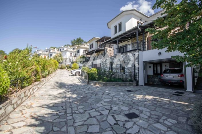 Image No.2-Maison de 2 chambres à vendre à Center