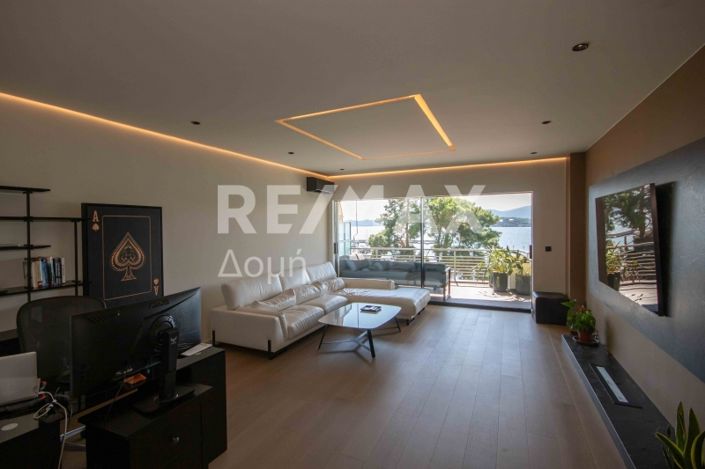 Image No.28-2 Bed Property for sale