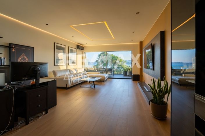 Image No.59-2 Bed Property for sale