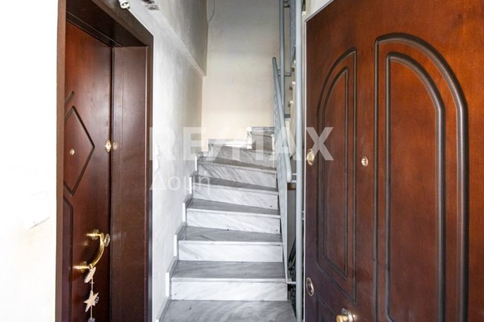 Image No.25-3 Bed Maisonette for sale