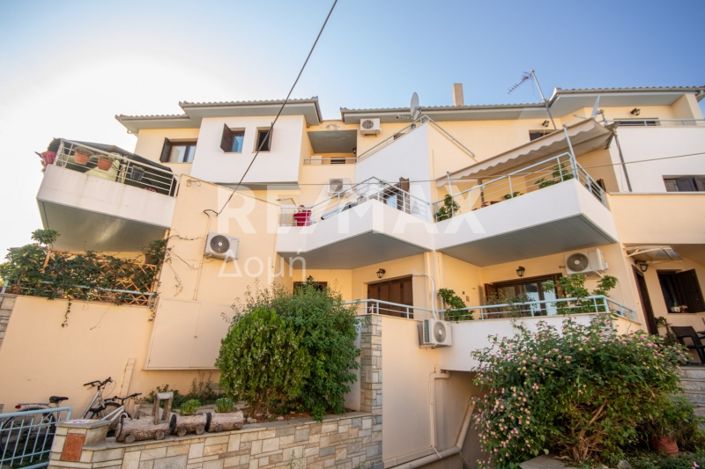 Image No.26-3 Bed Maisonette for sale